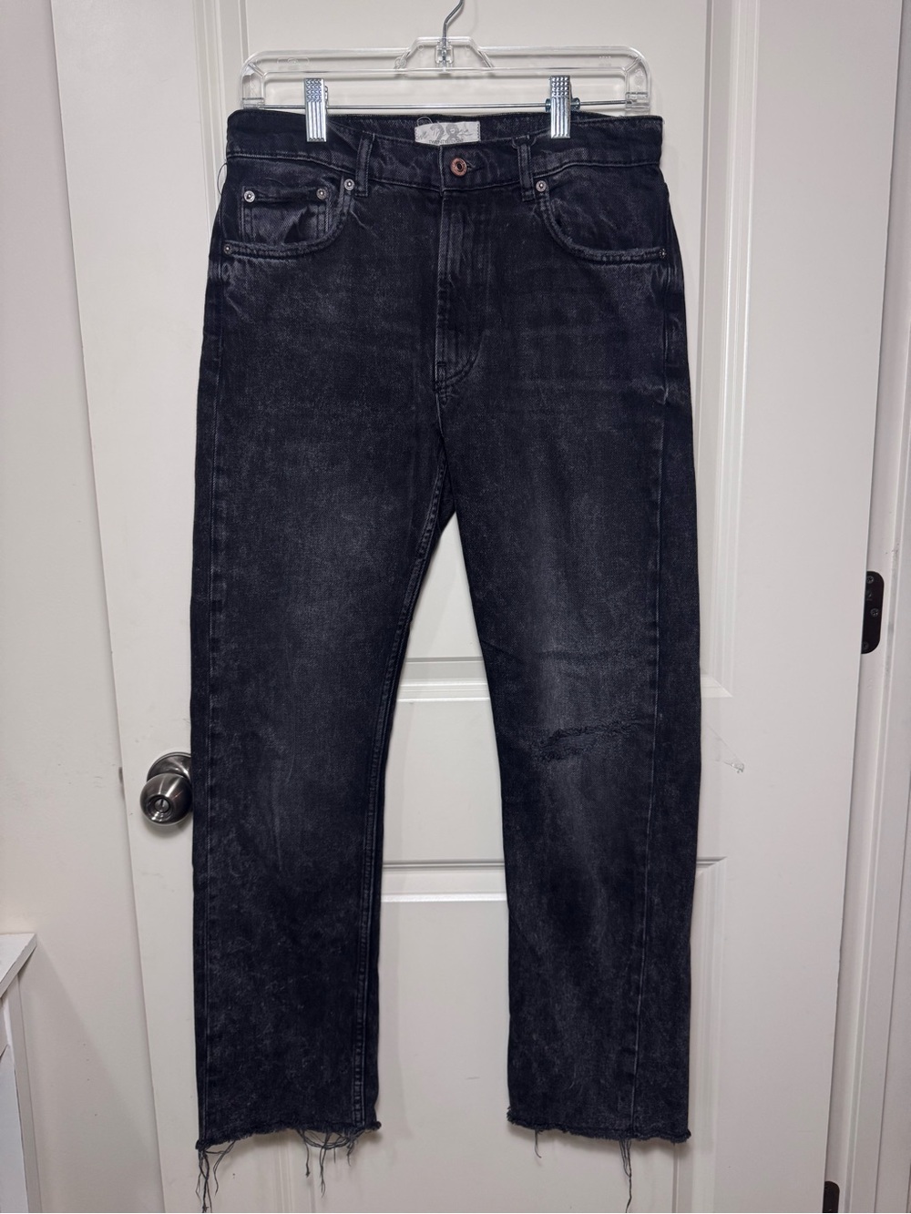 Free people Women’s rock and roll 28 Jeans Black Dark Wash  High Rise Distressed